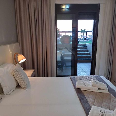 Hotel Areti Neos Marmaras Bagian luar foto