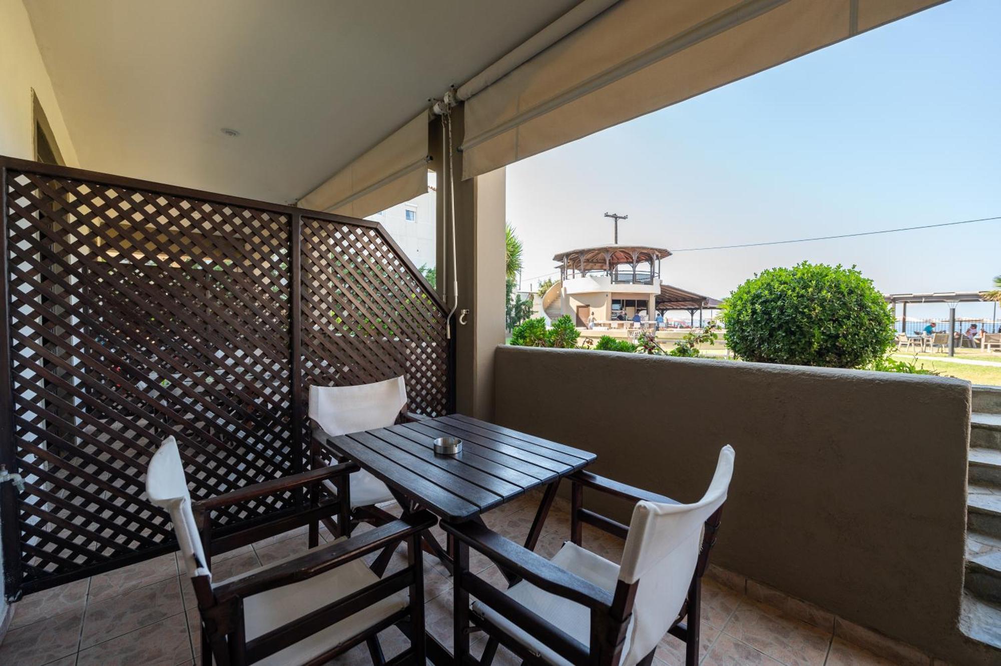 Hotel Areti Neos Marmaras Ruang foto