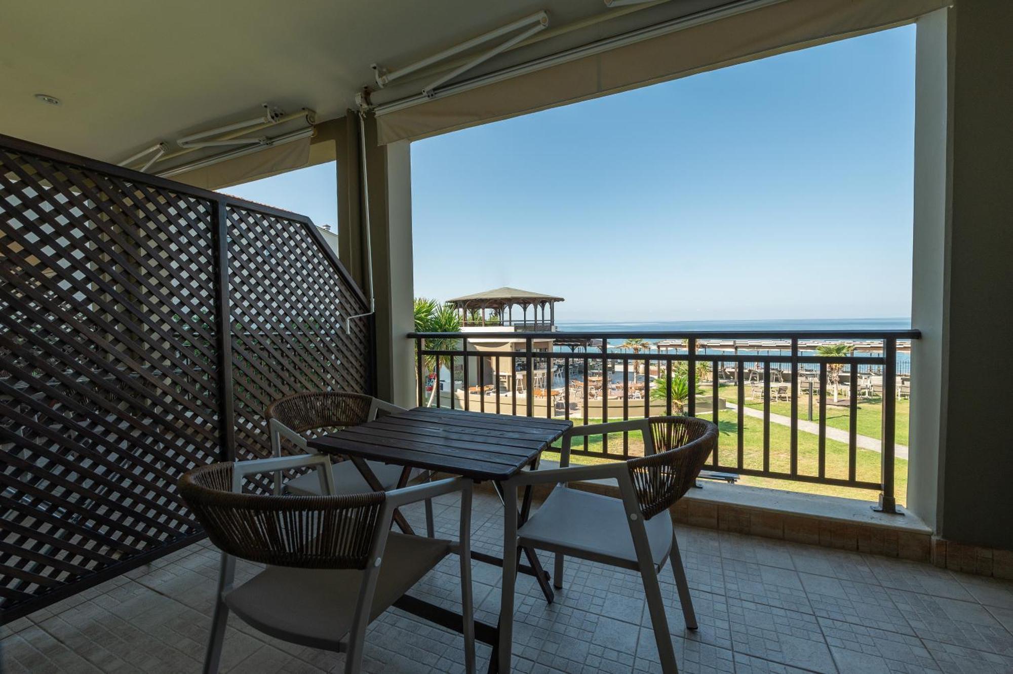 Hotel Areti Neos Marmaras Bagian luar foto