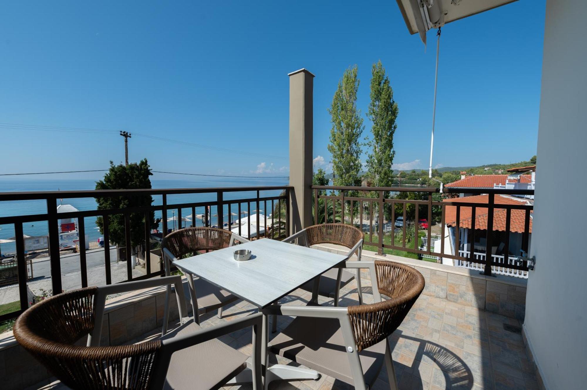 Hotel Areti Neos Marmaras Bagian luar foto