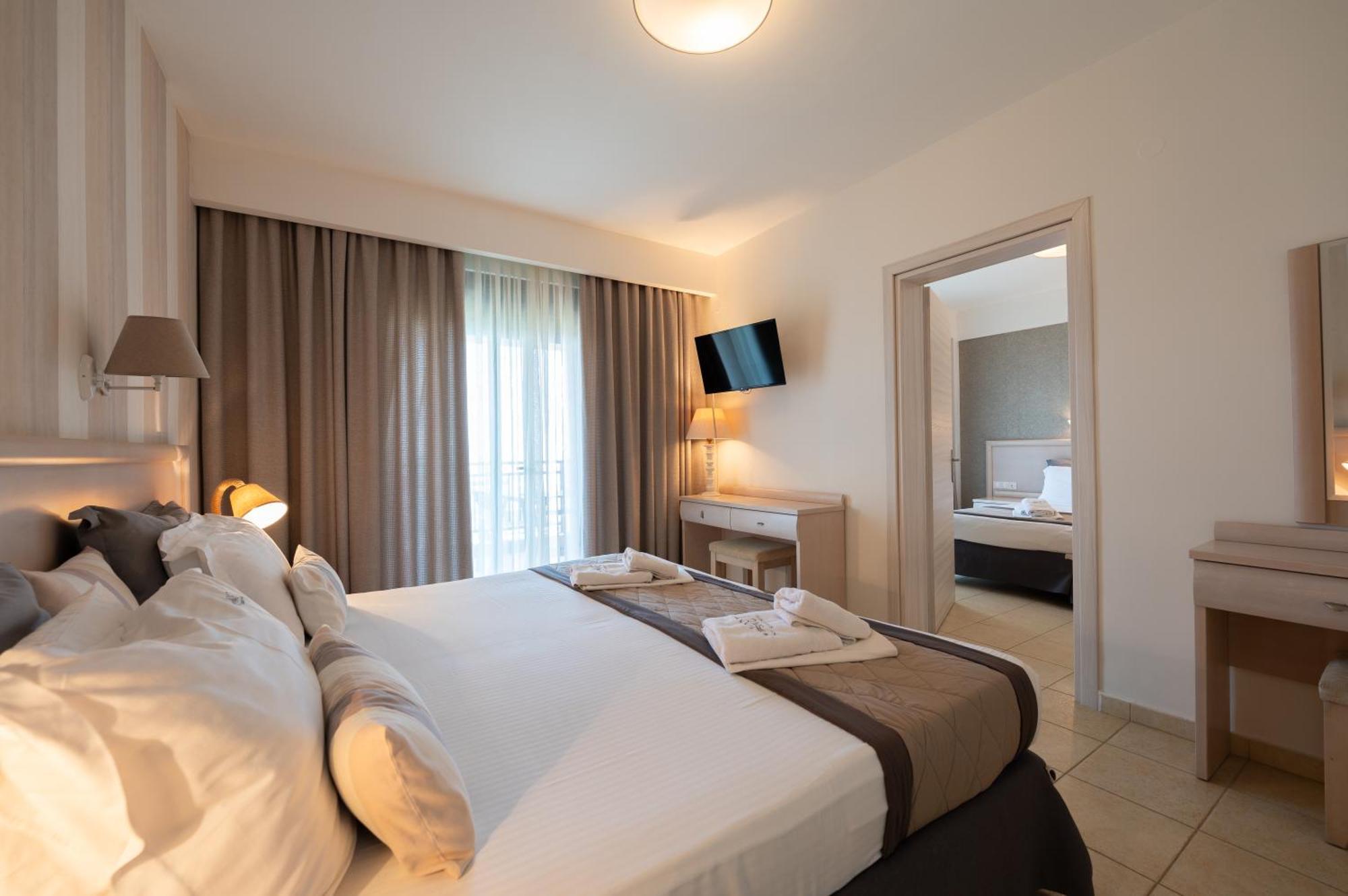 Hotel Areti Neos Marmaras Bagian luar foto